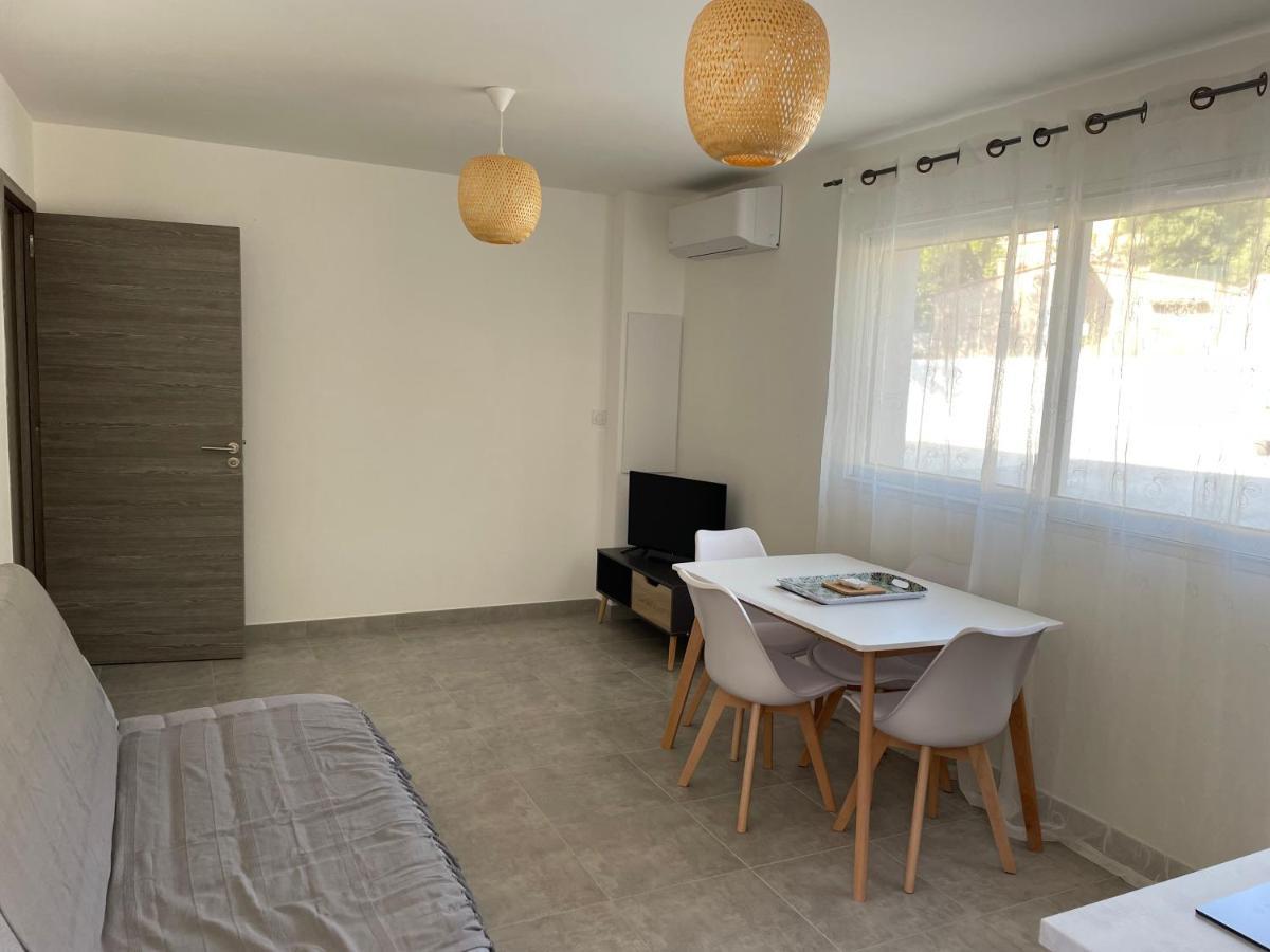 Les Jardins De Saint Pancrace Apartamento Corte  Exterior foto