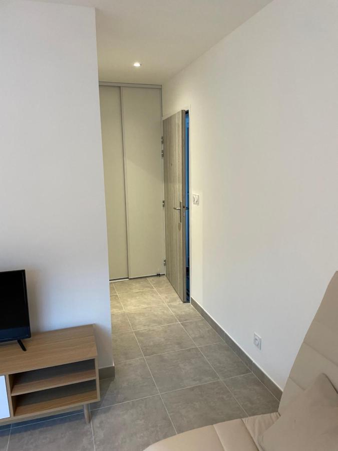 Les Jardins De Saint Pancrace Apartamento Corte  Exterior foto
